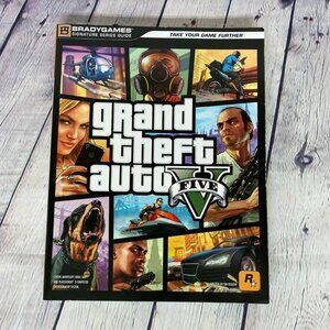 Grand Theft Auto V Signature Series Guide by Rockstar Games Staff and BRADYGAMES